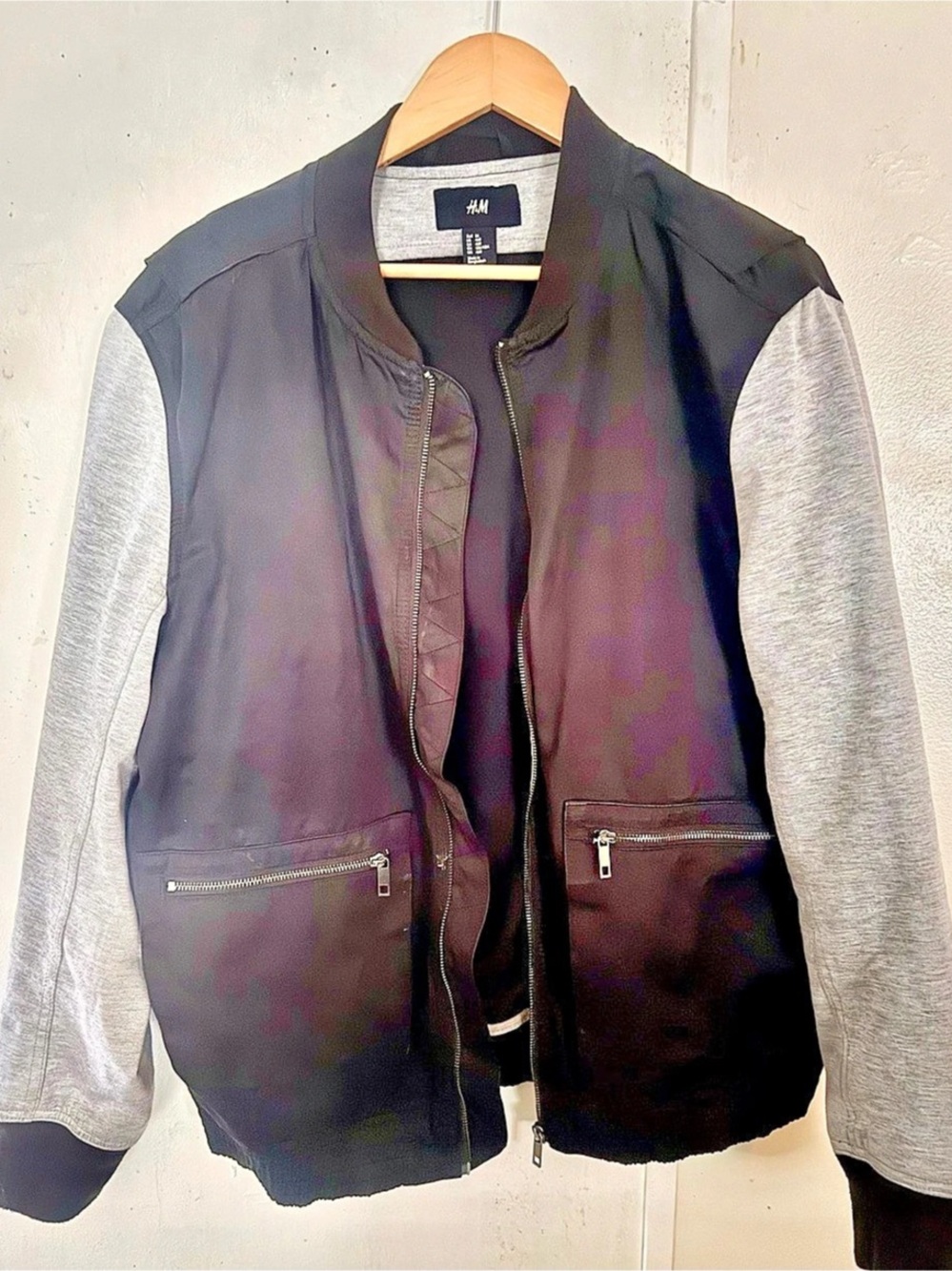 H&M Men's Bomber Jacket Black & Gray US 46R